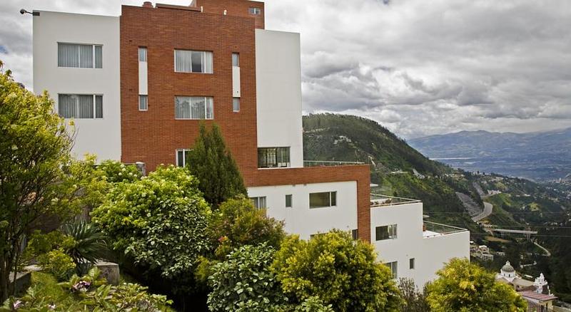 Stubel Suites y Café