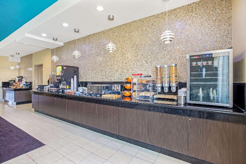 La Quinta Inn & Suites Corpus Christi