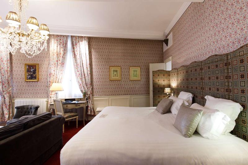 Hotel & Spa Le Grand Monarque, BW Premier Collecti