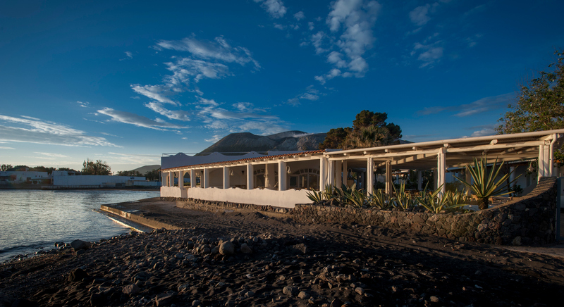 Vulcano Mari Del Sud Resort