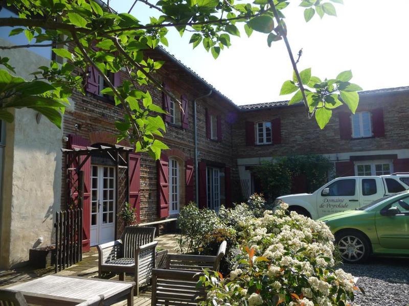 Domaine De Peyrolade