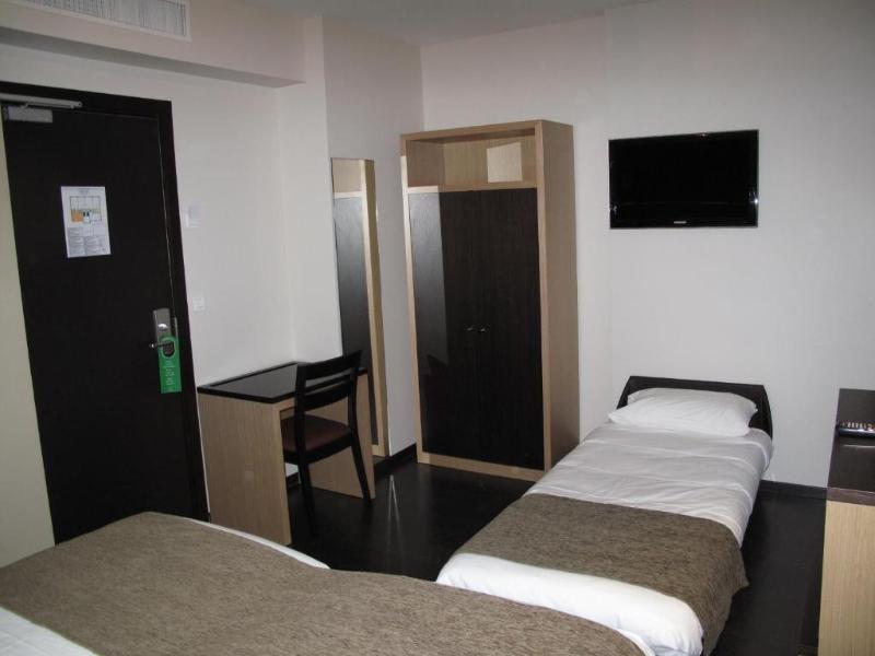 Source Hotel