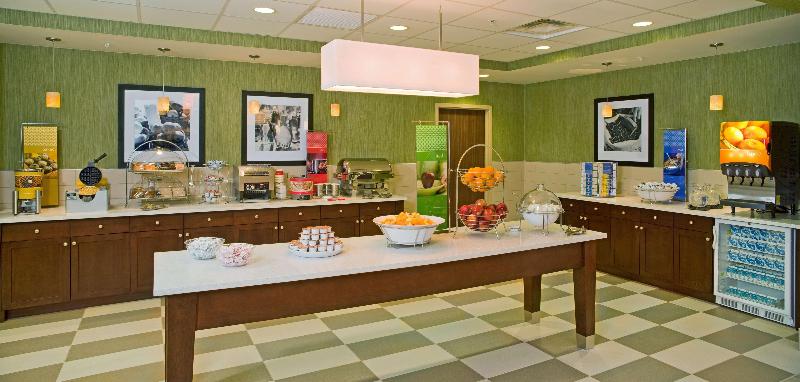 Hampton Inn & Suites Pittsburgh/Waterfront-West Ho