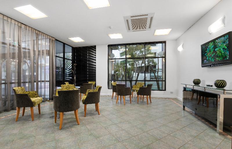 Metro Hotel Perth City