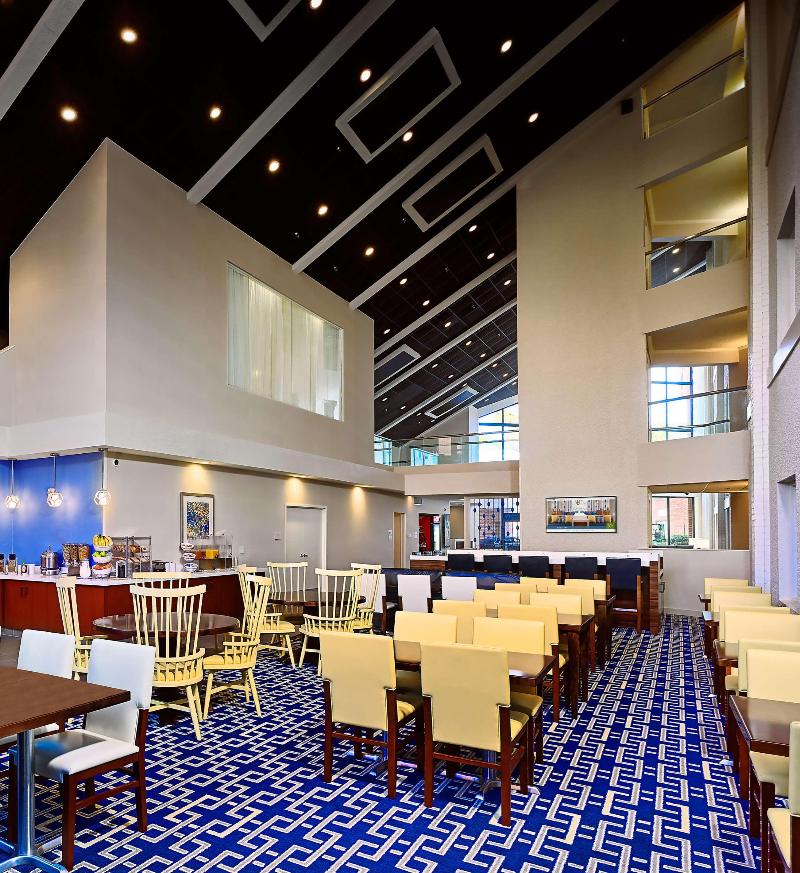 Sonesta ES Suites Memphis