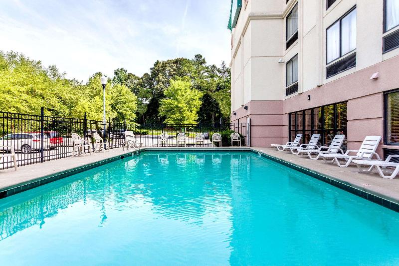 Wingate By Wyndham Atlanta/Six Flags Austell