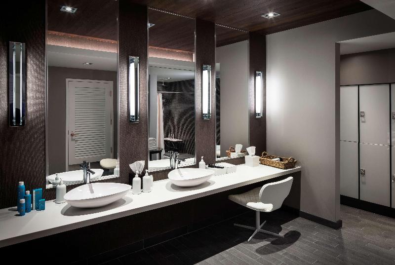 The Logan Philadelphia, Curio Collection by Hilton