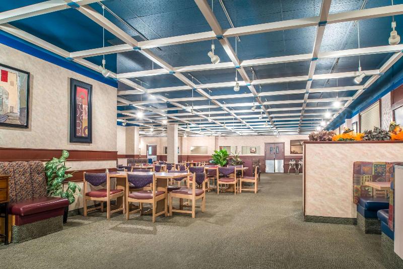 Ramada by Wyndham Saskatoon