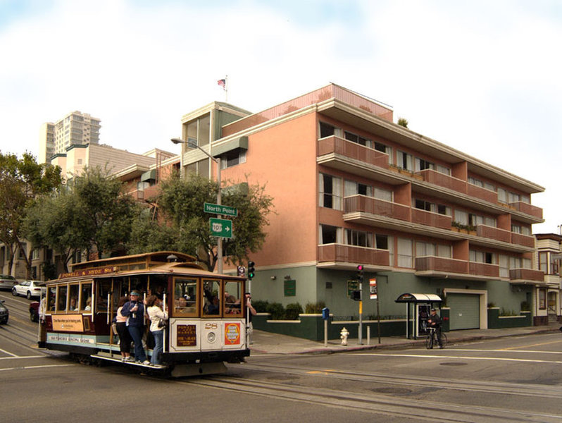 Suites At Fisherman'S Wharf