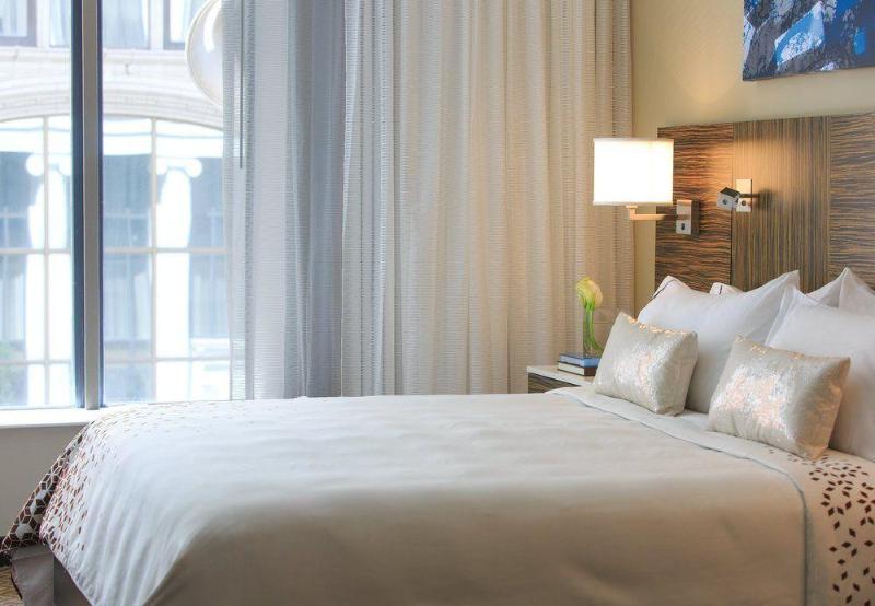 Renaissance Denver Downtown City Center Hotel