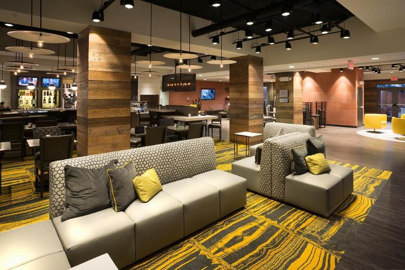 Courtyard Charleston Summerville