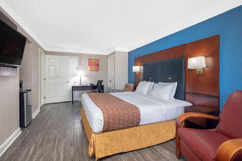 Baymont Inn and Suites MariettaAtlanta North