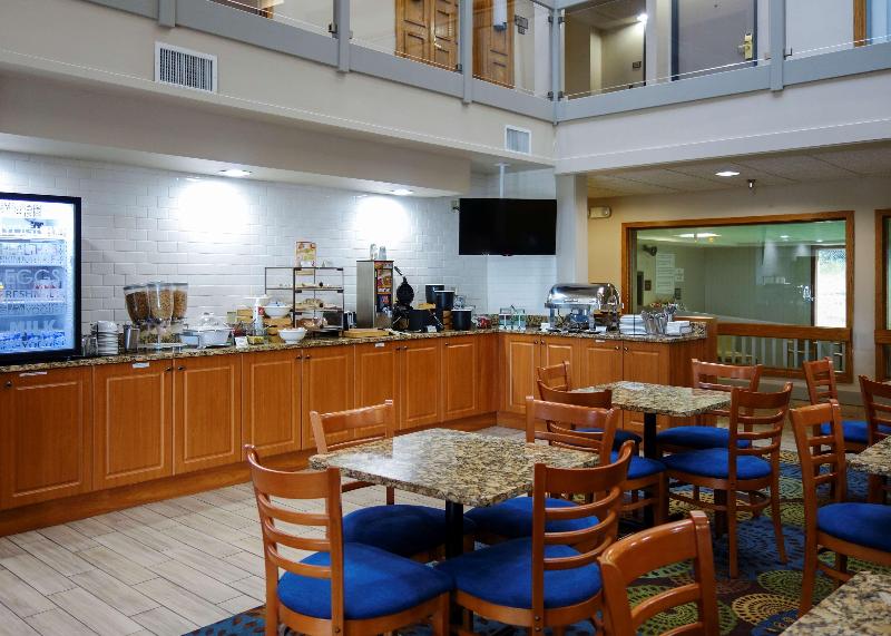 Country Inn Suites By Radisson, Mishawaka, In