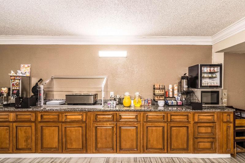 Quality Inn Pensacola