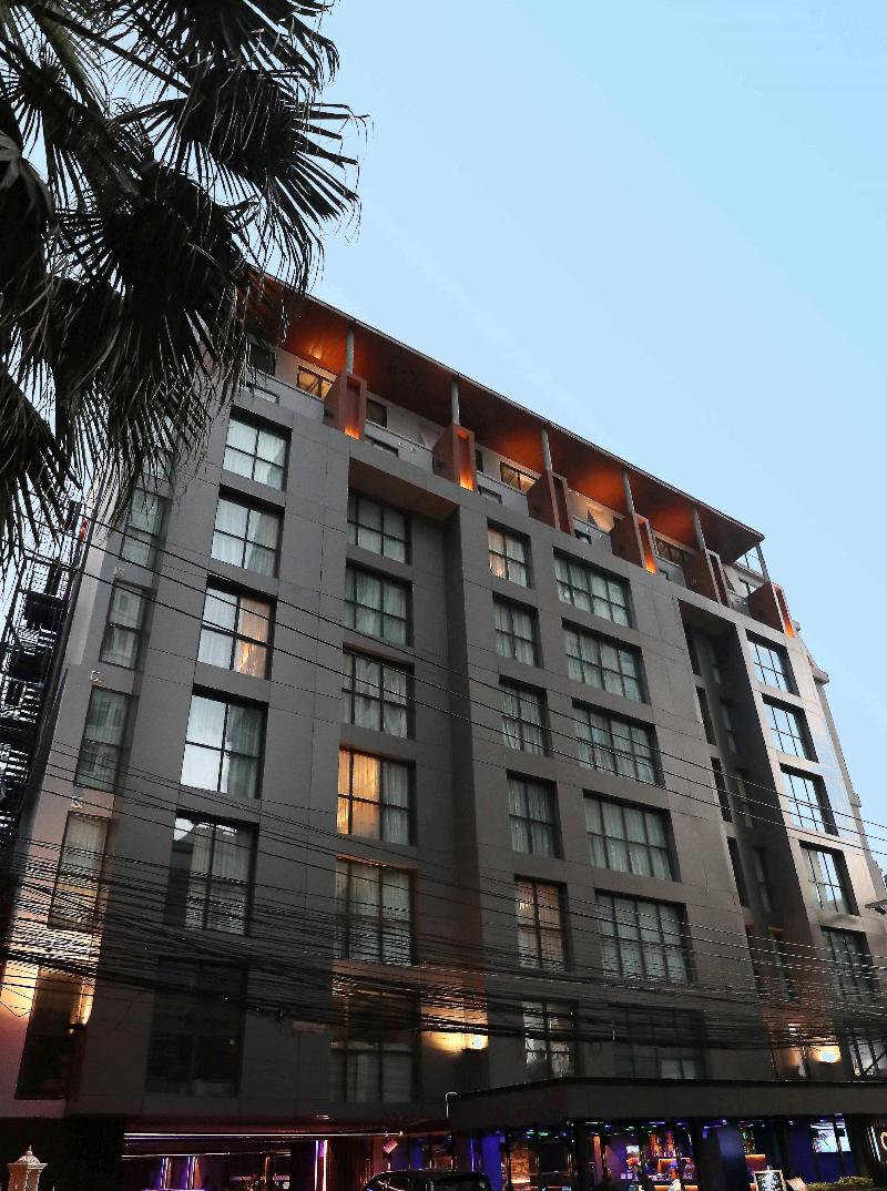 Citrus Suites Sukhumvit 6 by Compass Hospitality