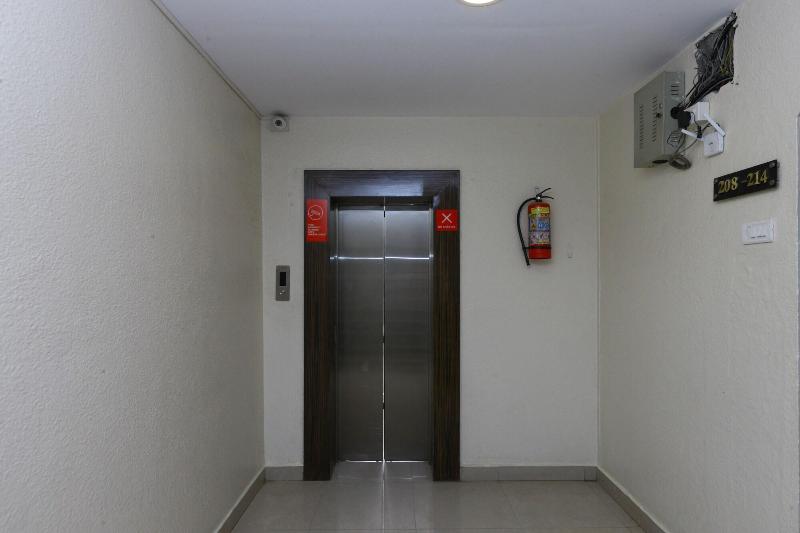OYO Flagship 470 US Consulate