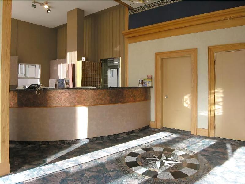 Tropicana Suite Hotel