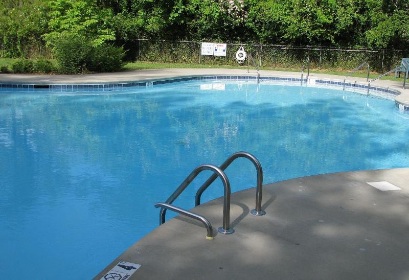 Highland Lake Inn Resort