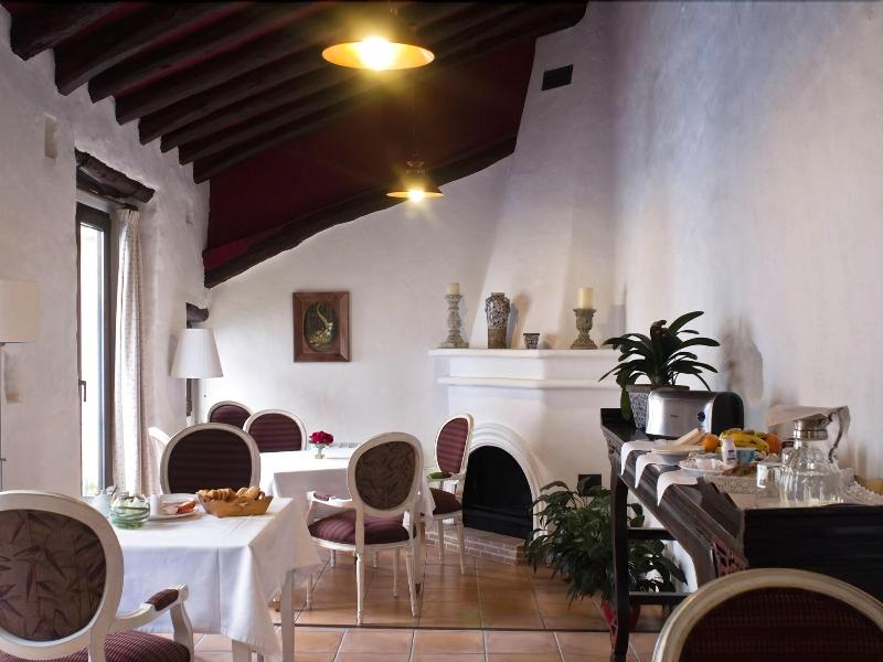 El Capricho de la Portuguesa - Adults Only