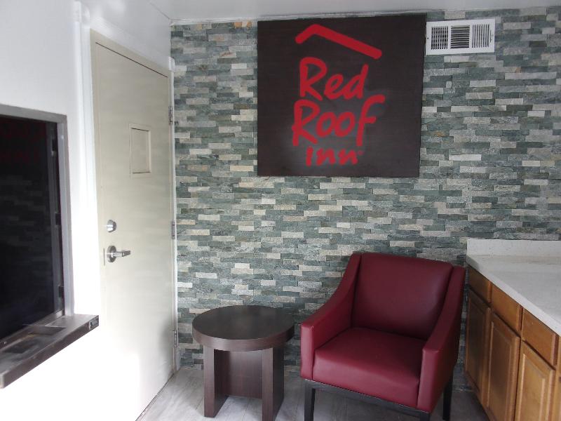 Red Roof Inn Bellflower