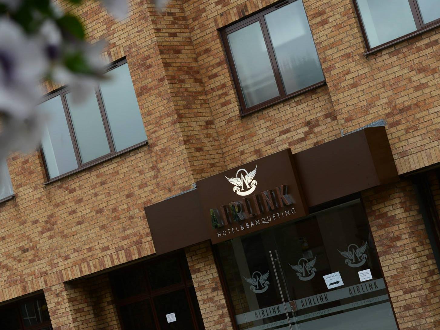 Airlink Hotel London Heathrow
