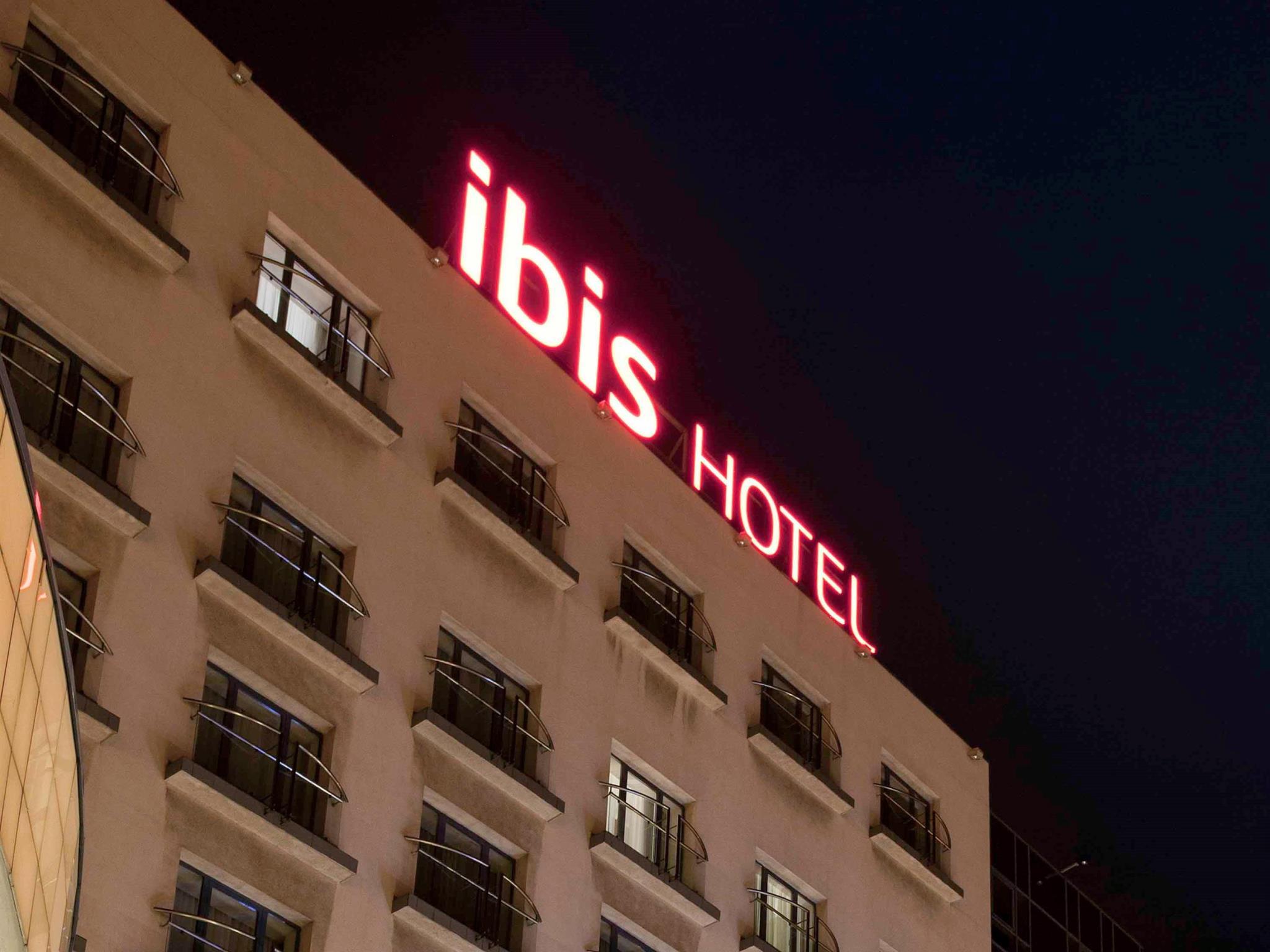 Ibis Constanta