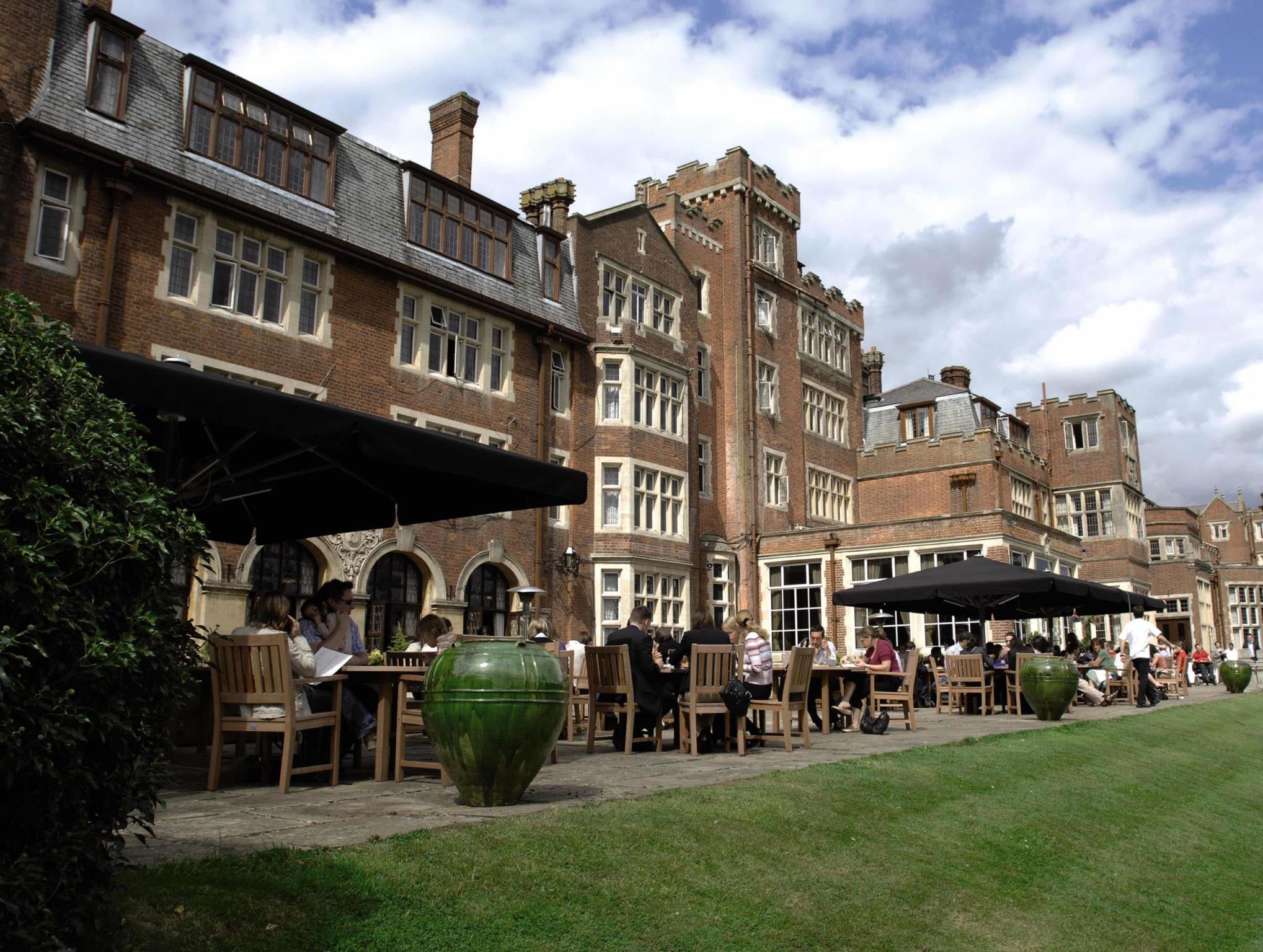 De Vere Selsdon Estate