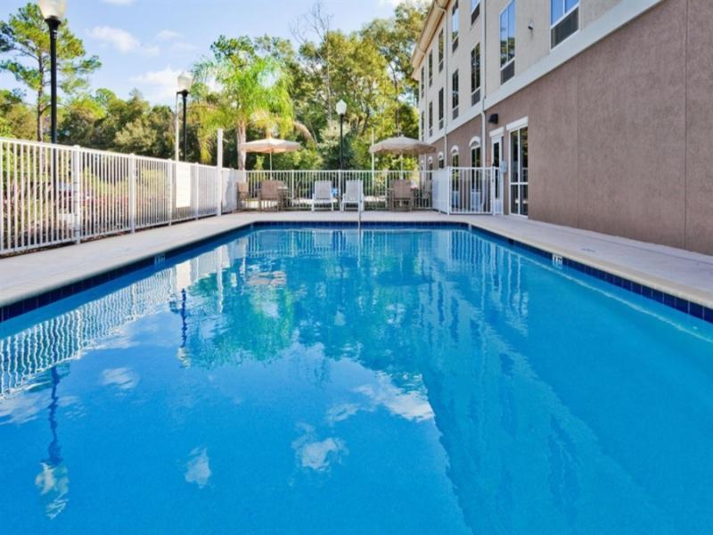 Holiday Inn Express Silver Springs - Ocala