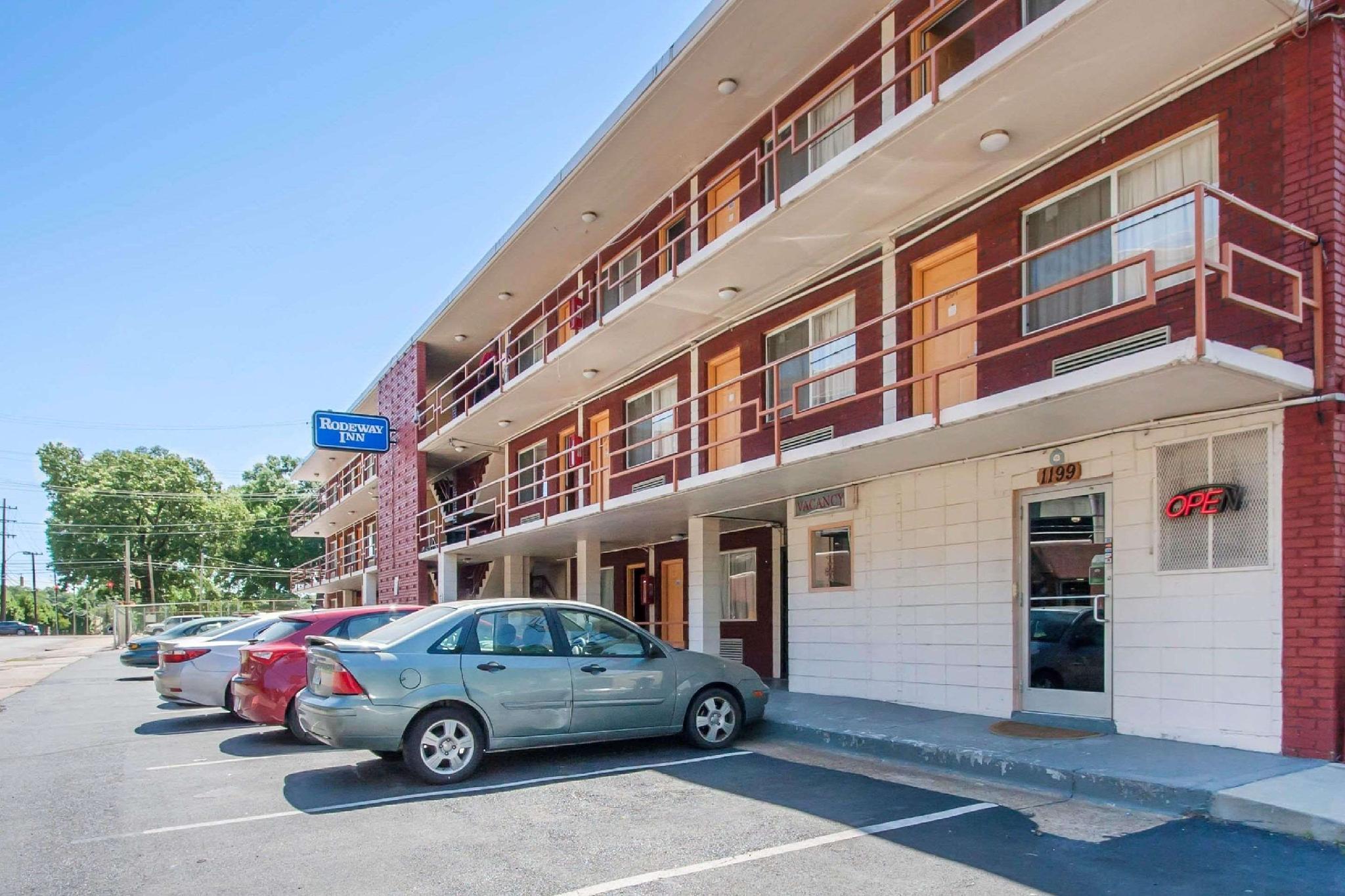 Rodeway Inn