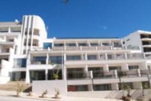 Carvi Beach Hotel