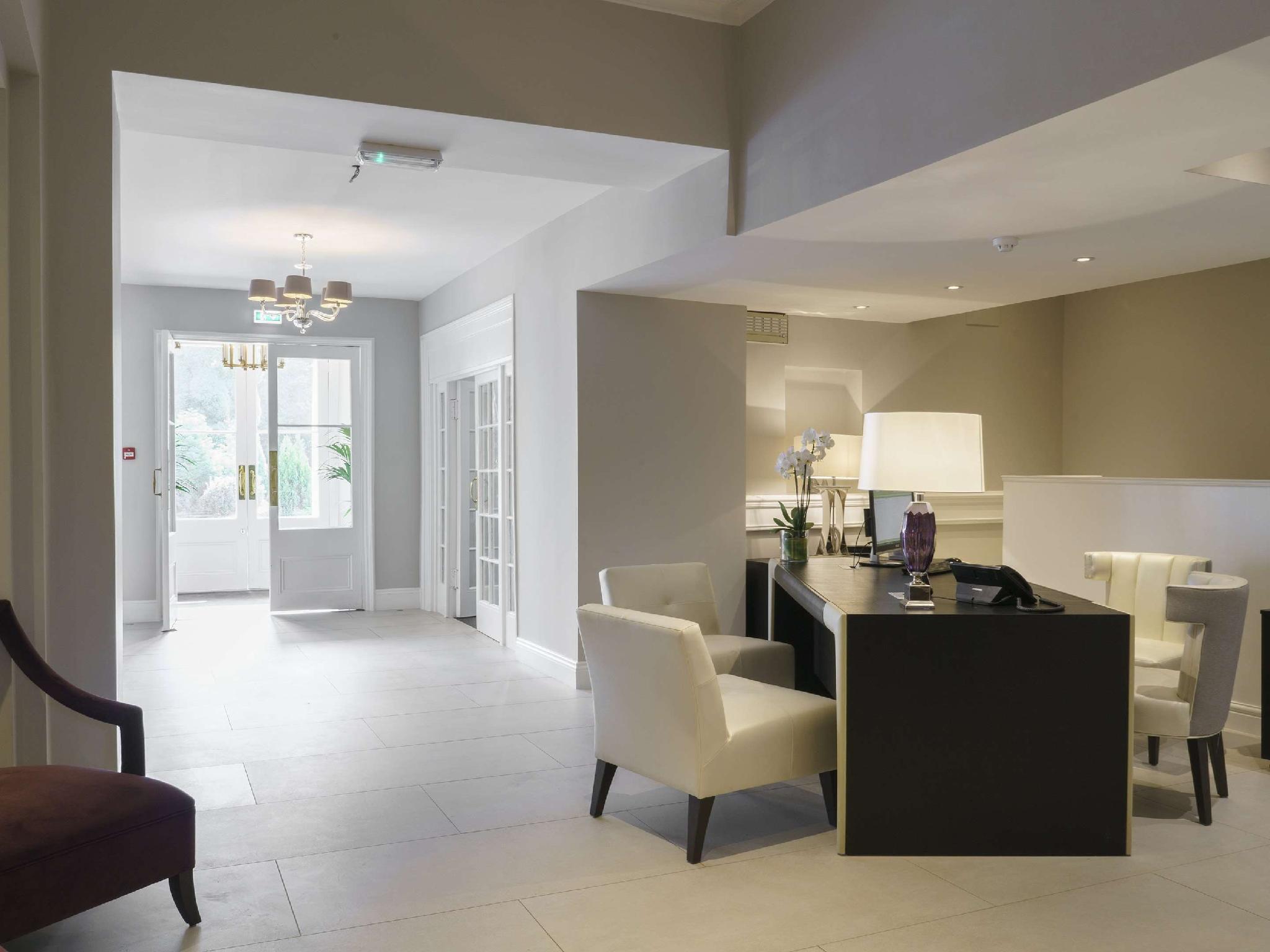 New Bath Hotel
