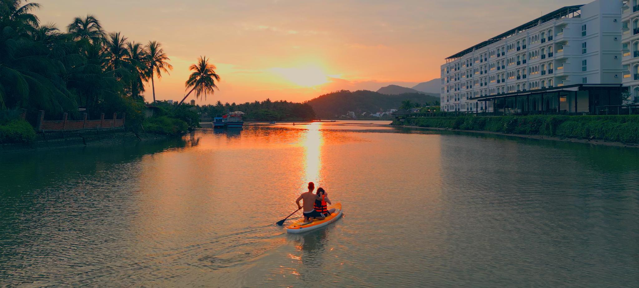 Cham Oasis Nha Trang - Resort Condotel