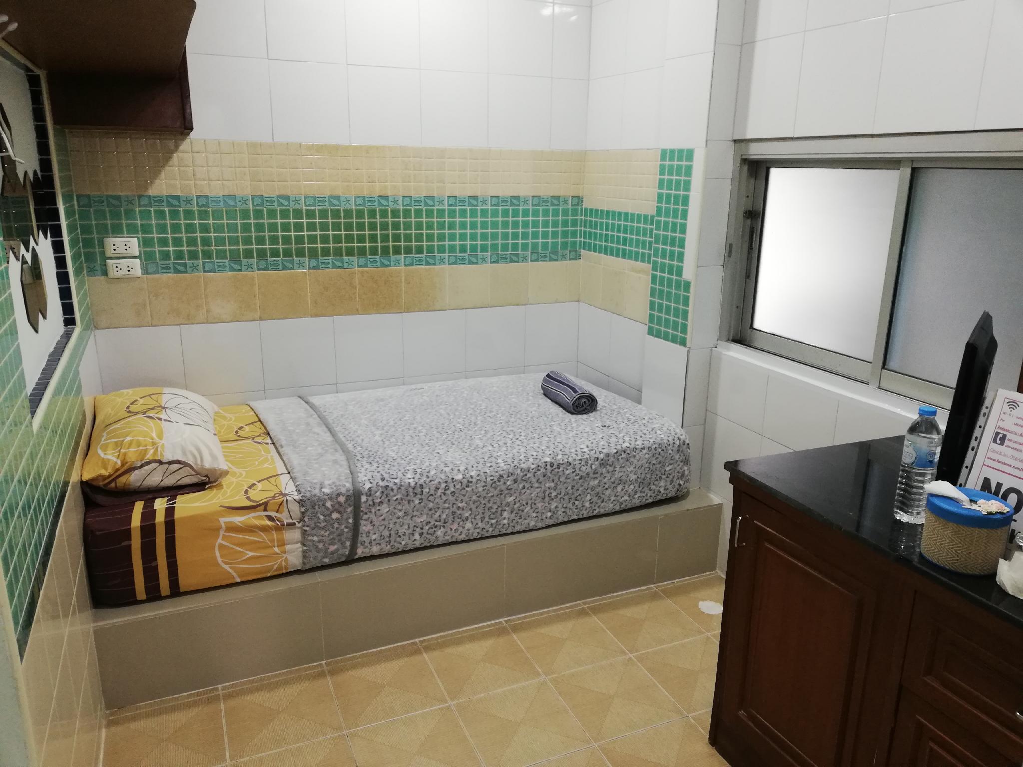 OceanRoom5
