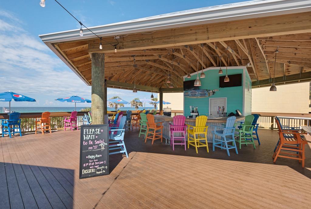 Ramada by Wyndham Panama City Beach / Beachfront