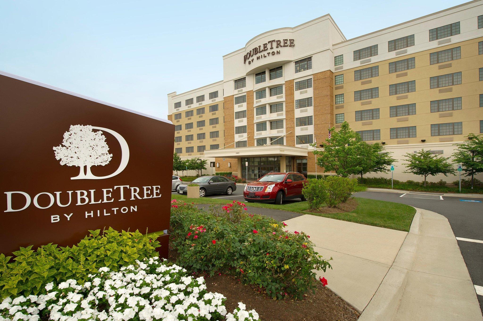 DoubleTree by Hilton Hotel Sterling - Dulles Airport