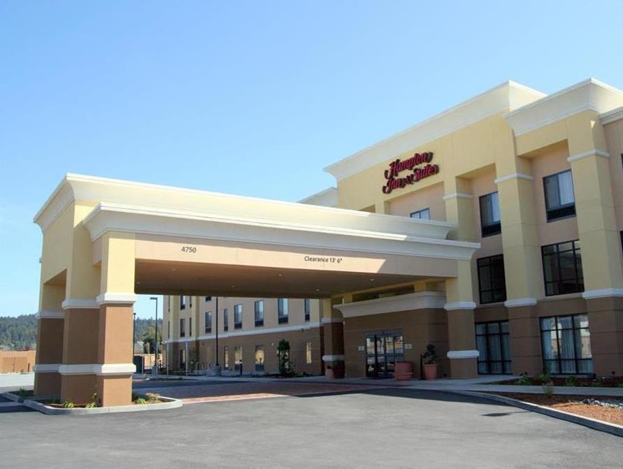 Hampton Inn and Suites Arcata
