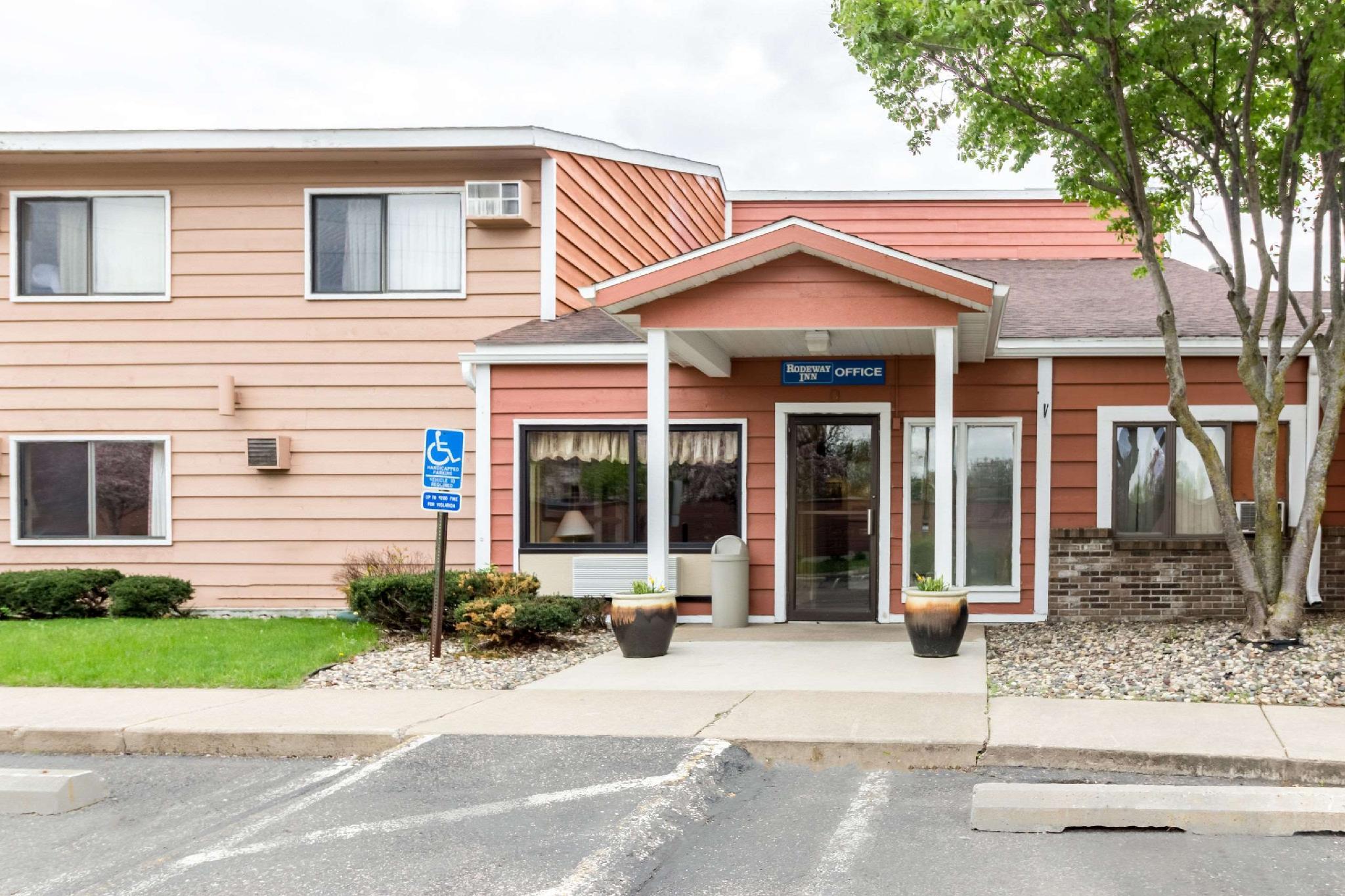 Rodeway Inn
