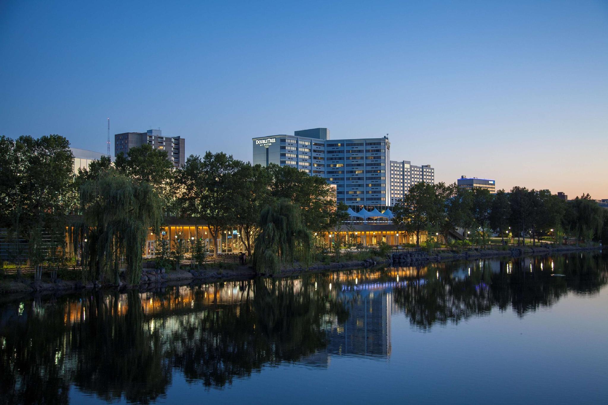 DoubleTree by Hilton Hotel Spokane City Center