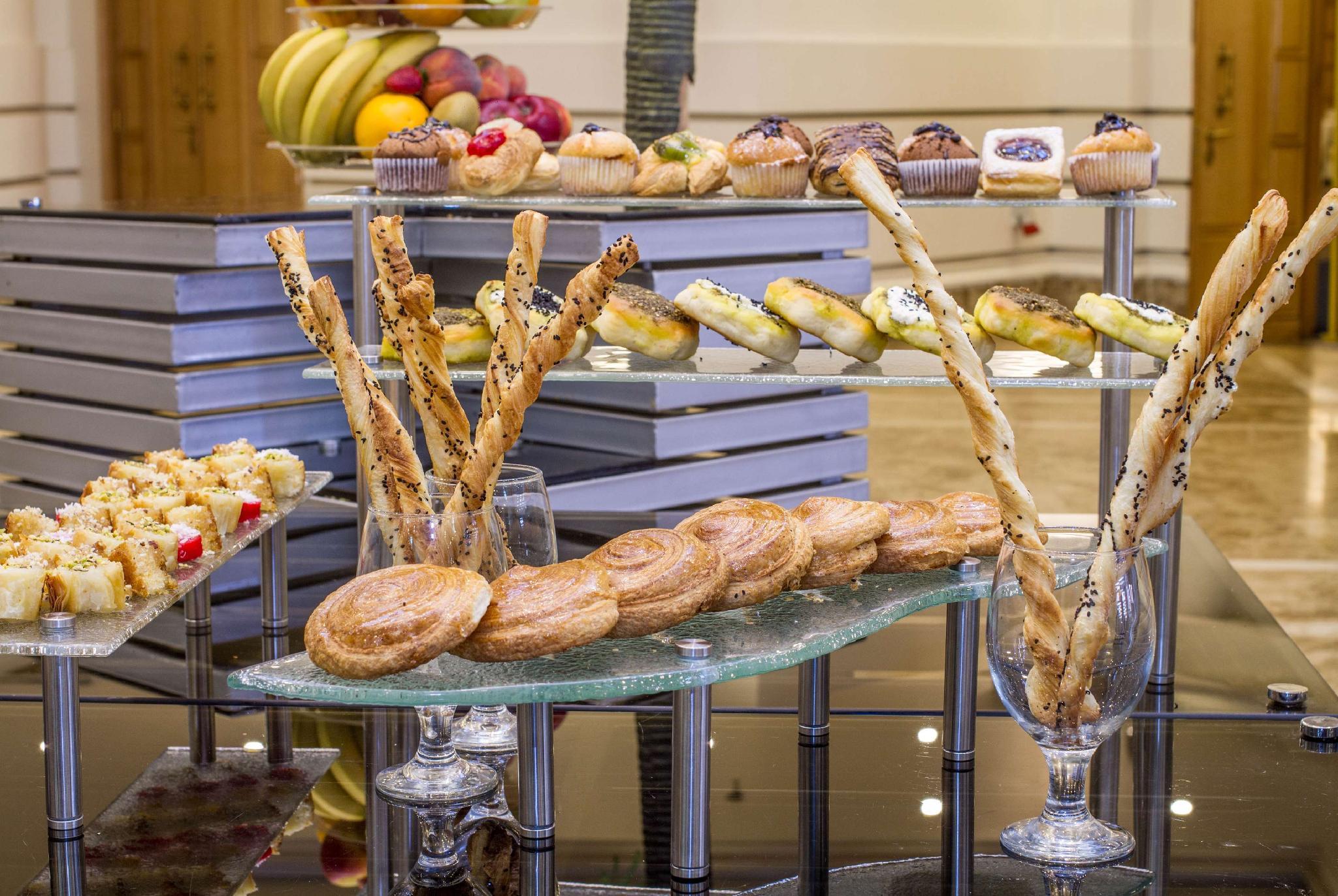 Days Inn by Wyndham Hotel Suites Amman