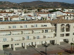 Mena Plaza