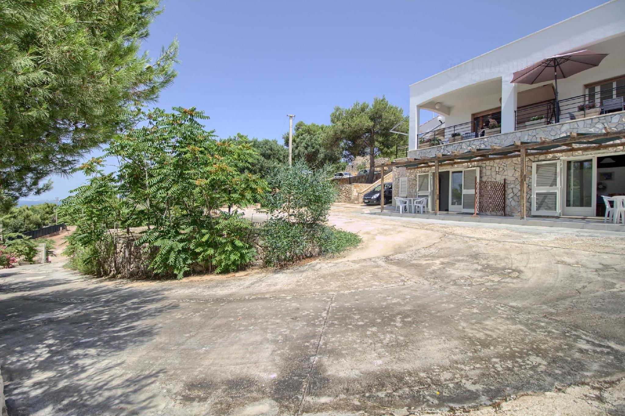 Scia' 2 seafront apt