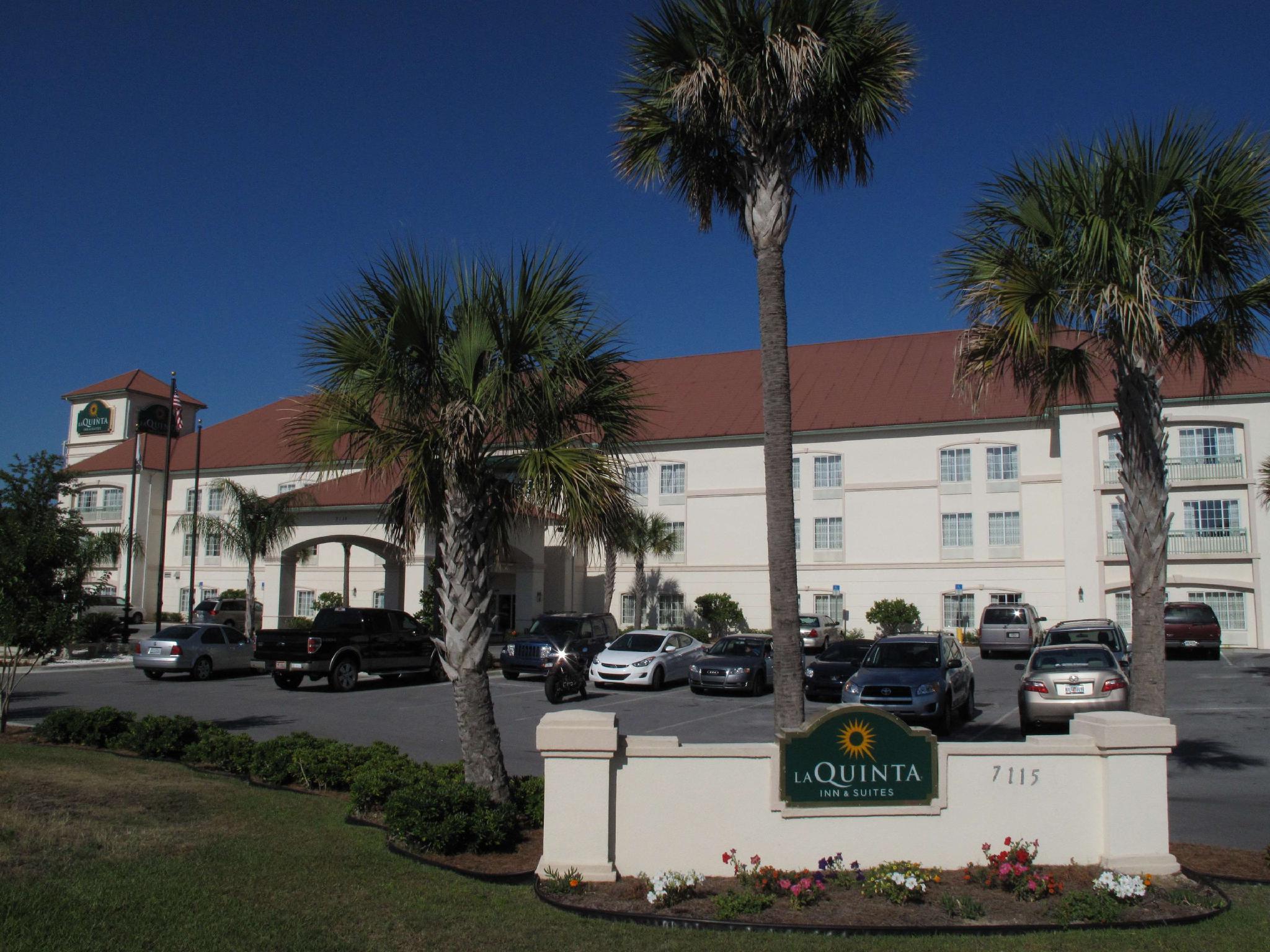 La Quinta Inn & Suites by Wyndham PCB Coastal Palms