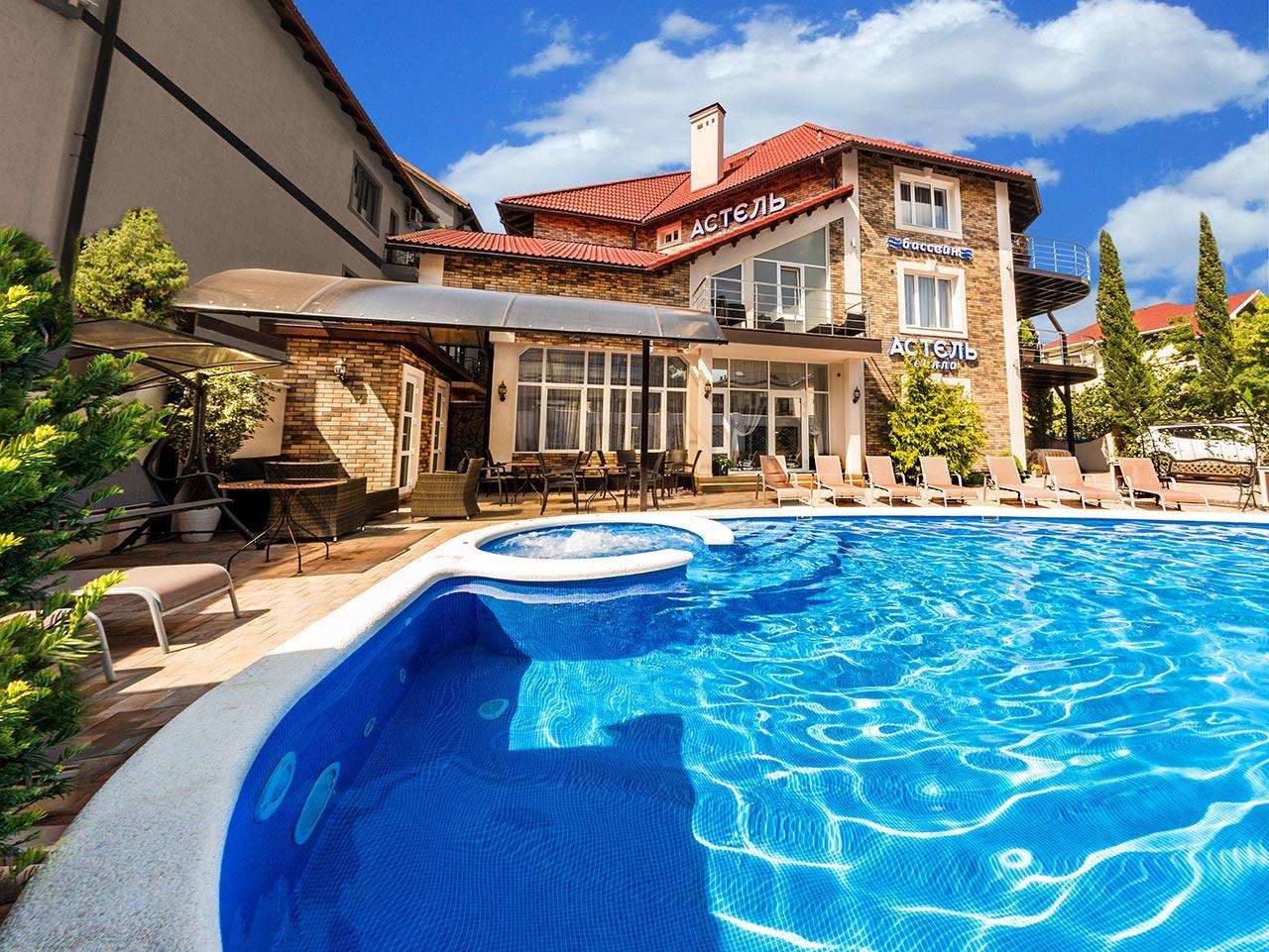 Astel Villa