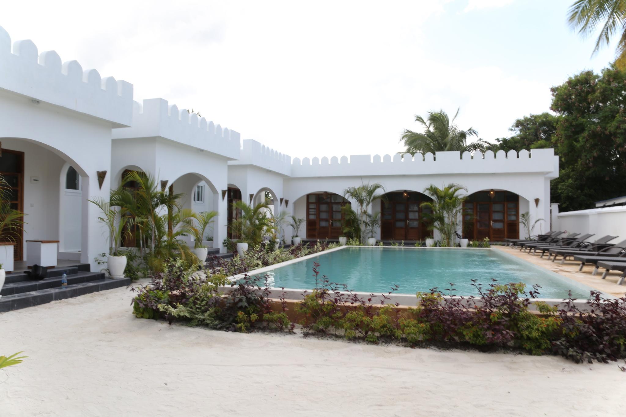 The Golden Blue Luxury Hotel