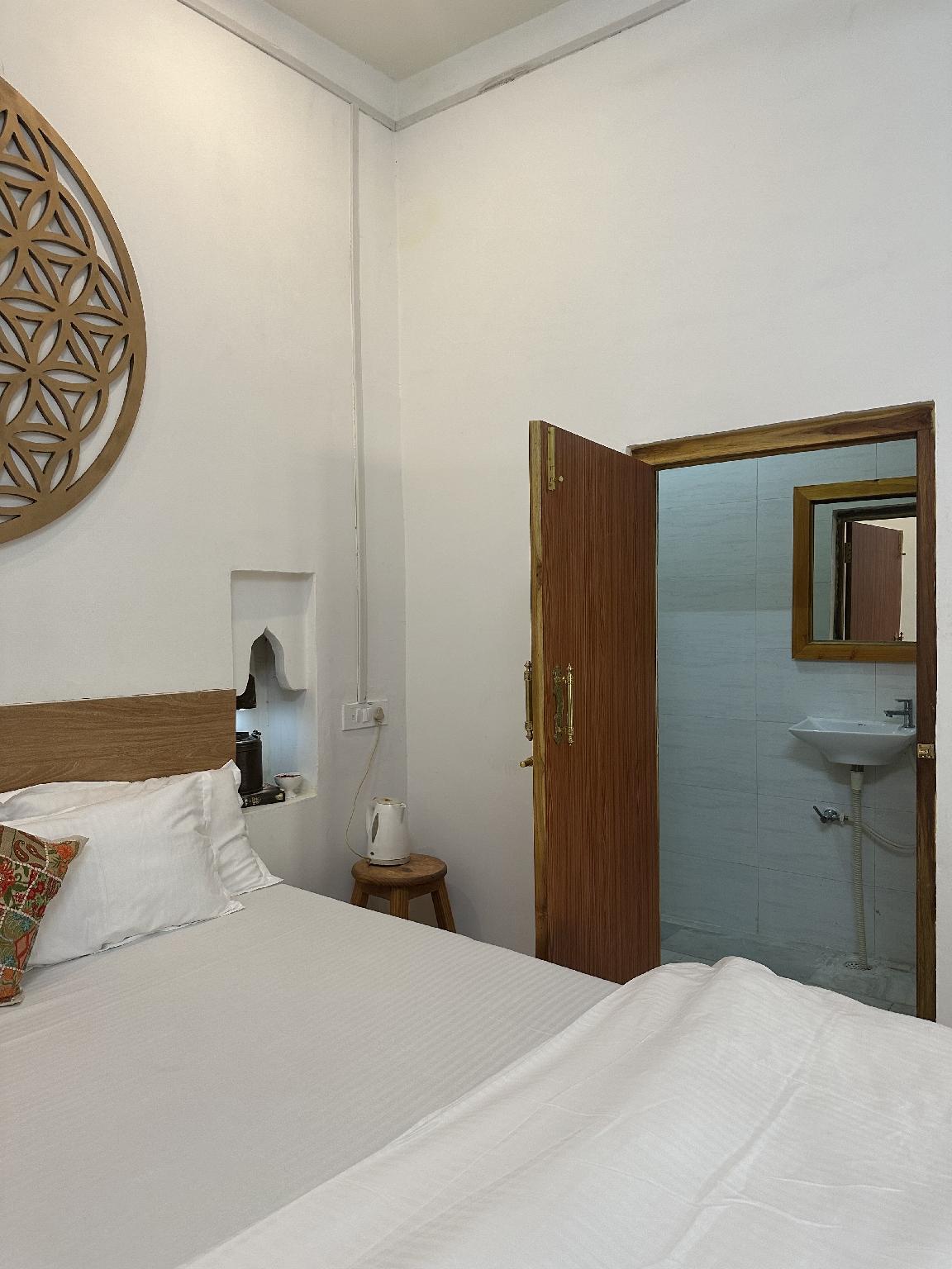 Casa Mystica  Home & Apartments