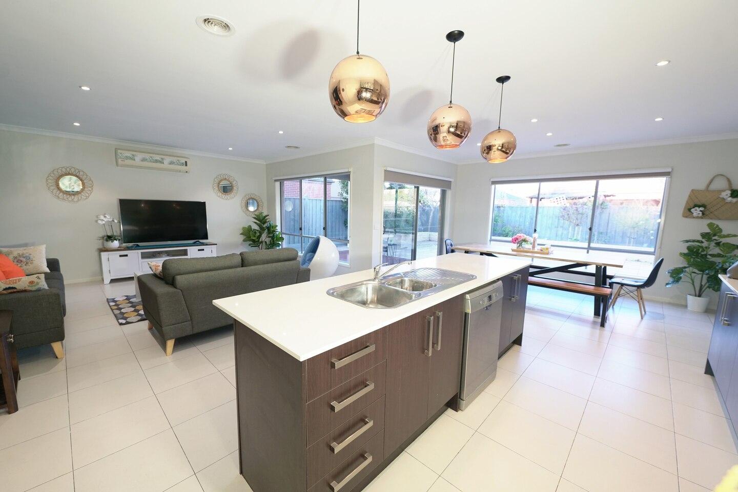 Designer Home 8Bed for Big Group Williams Landing