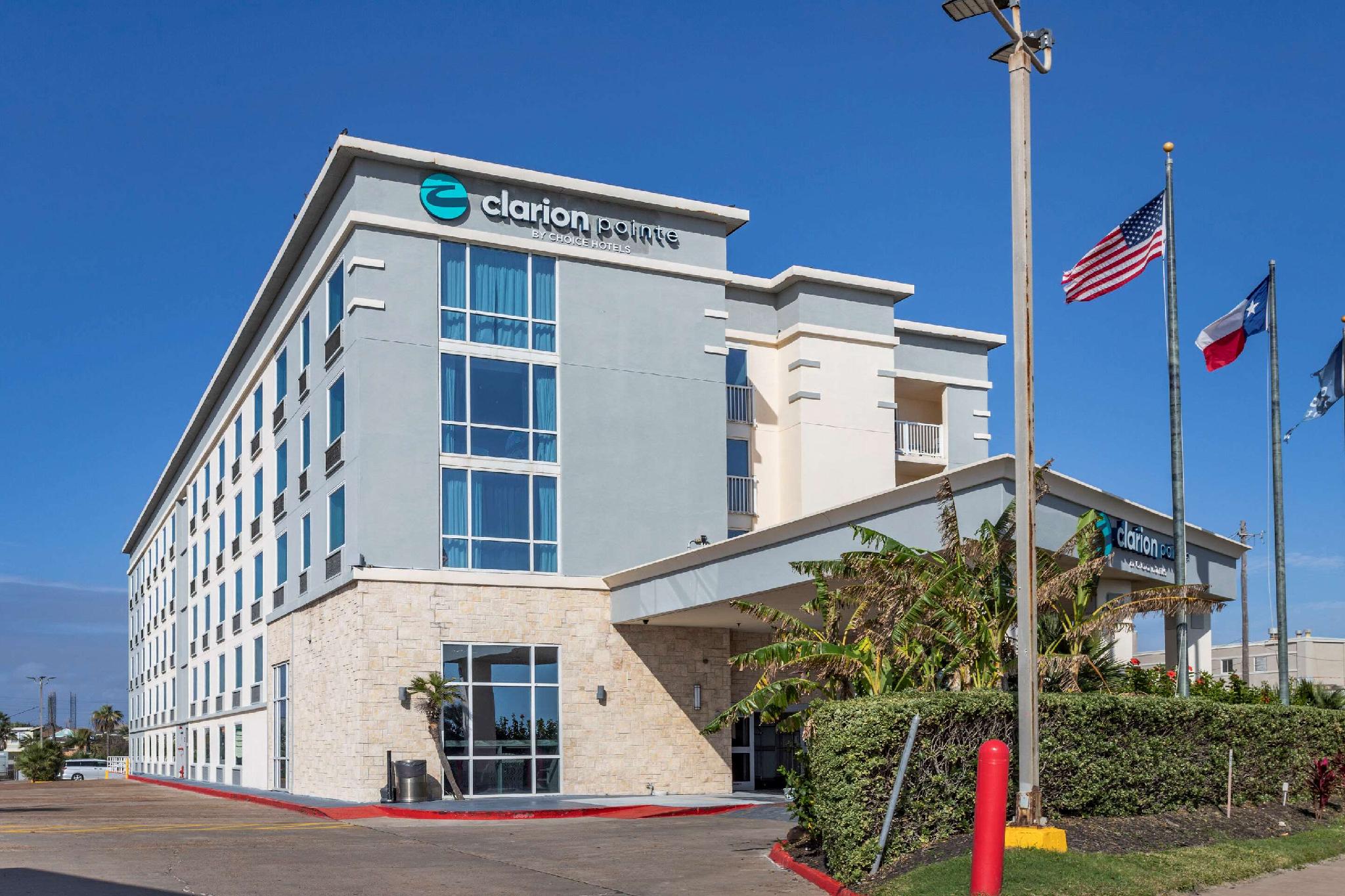 Clarion Pointe Galveston Seawall