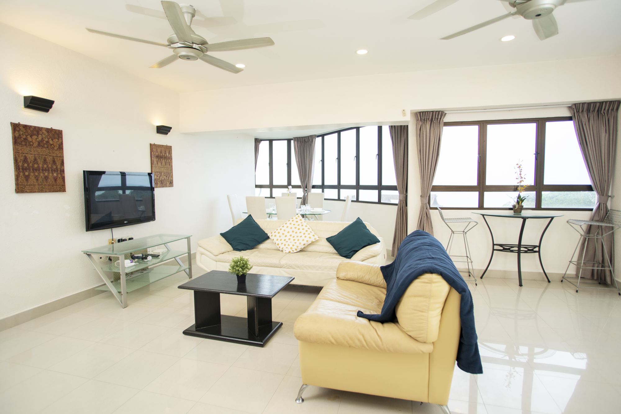 SRI SAYANG SEAVIEW HOLIDAY HOME @ FERRINGHI