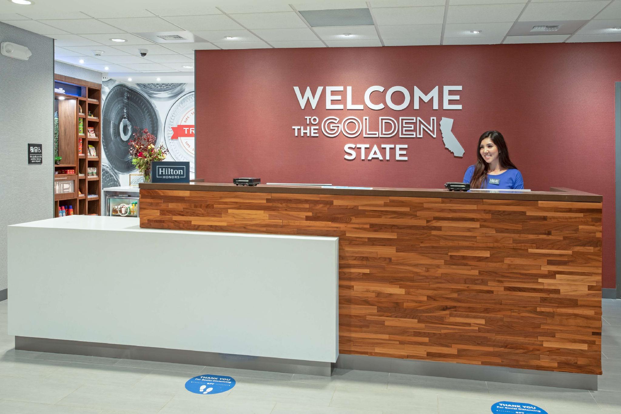 Hampton Inn & Suites Watsonville, CA