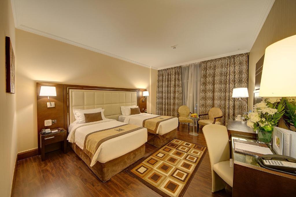 Two Bedroom Suite Near Deira City Centre Metro By Luxury Bookings